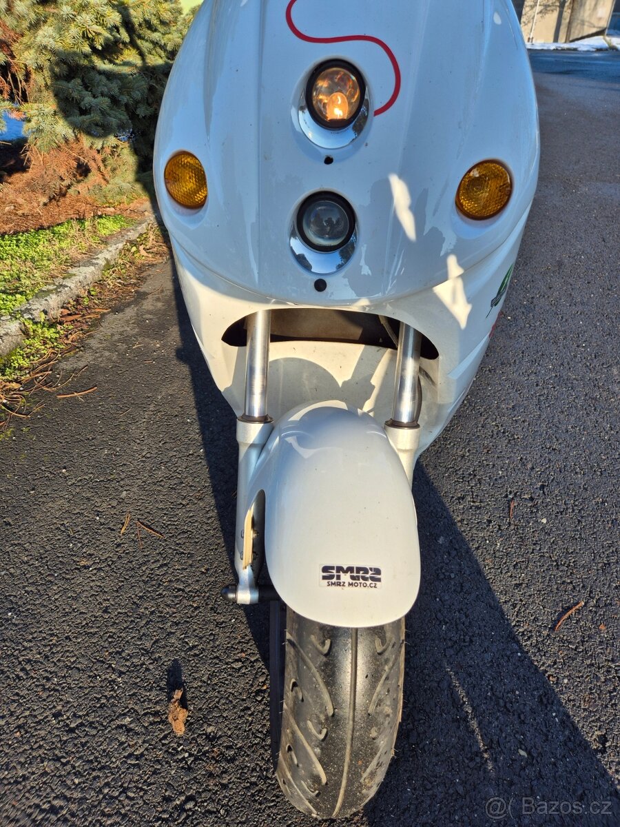 Elektrický skůtr E-max - 5