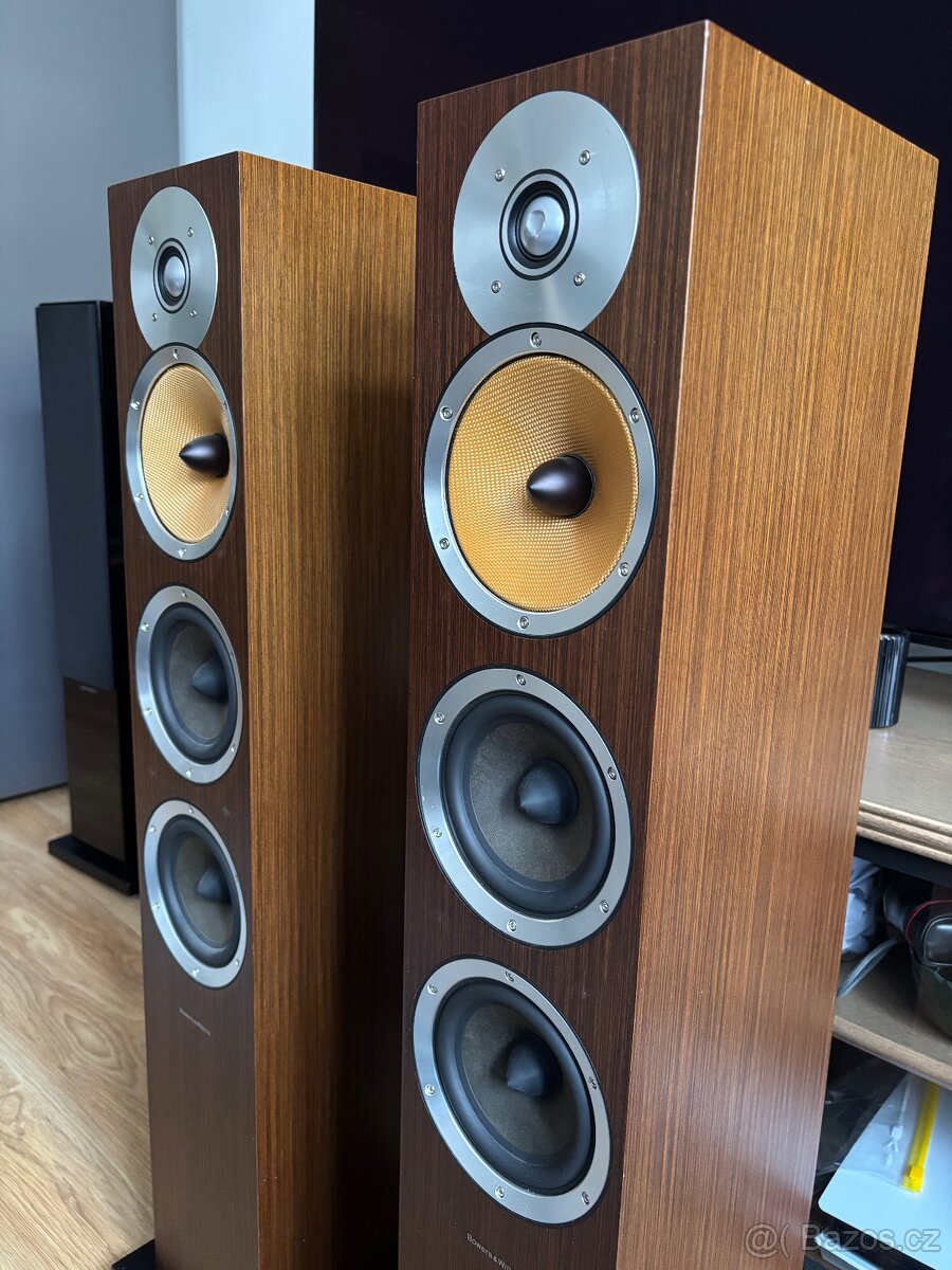Bowers & Wilkins CM8 - 5