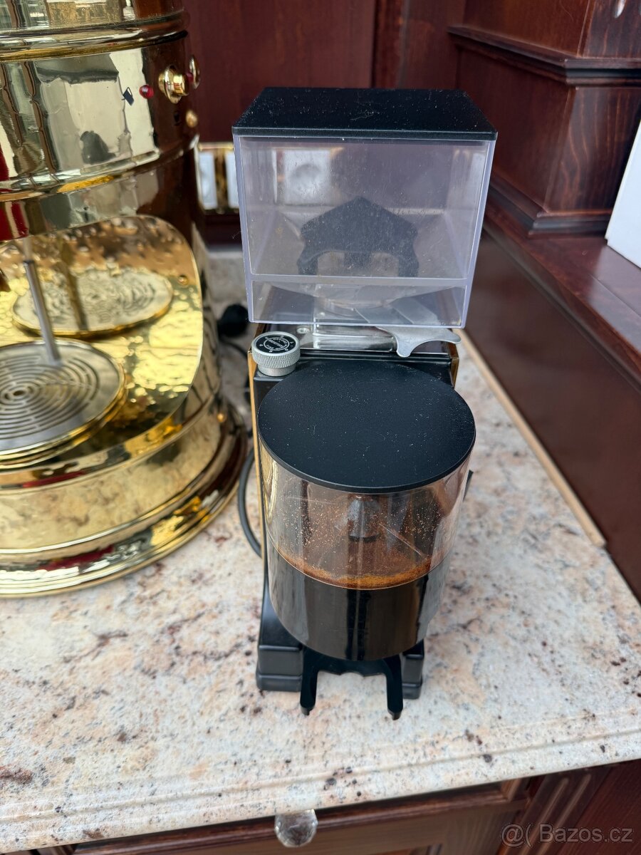 Kávovar Victoria Arduino, Venus Family - 5