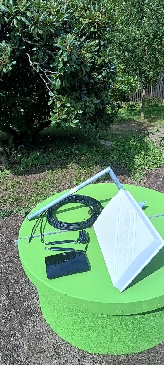 Anténa LTE mimo, WiFi modem/router tp-link ac750 MR200 - 5