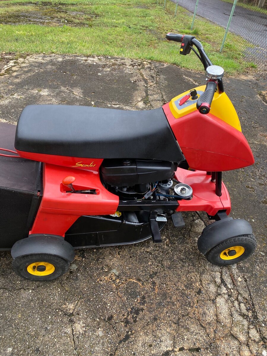 Zahradní rider traktůrek sekačka Wolf-Garten Scooter SV4 - 5