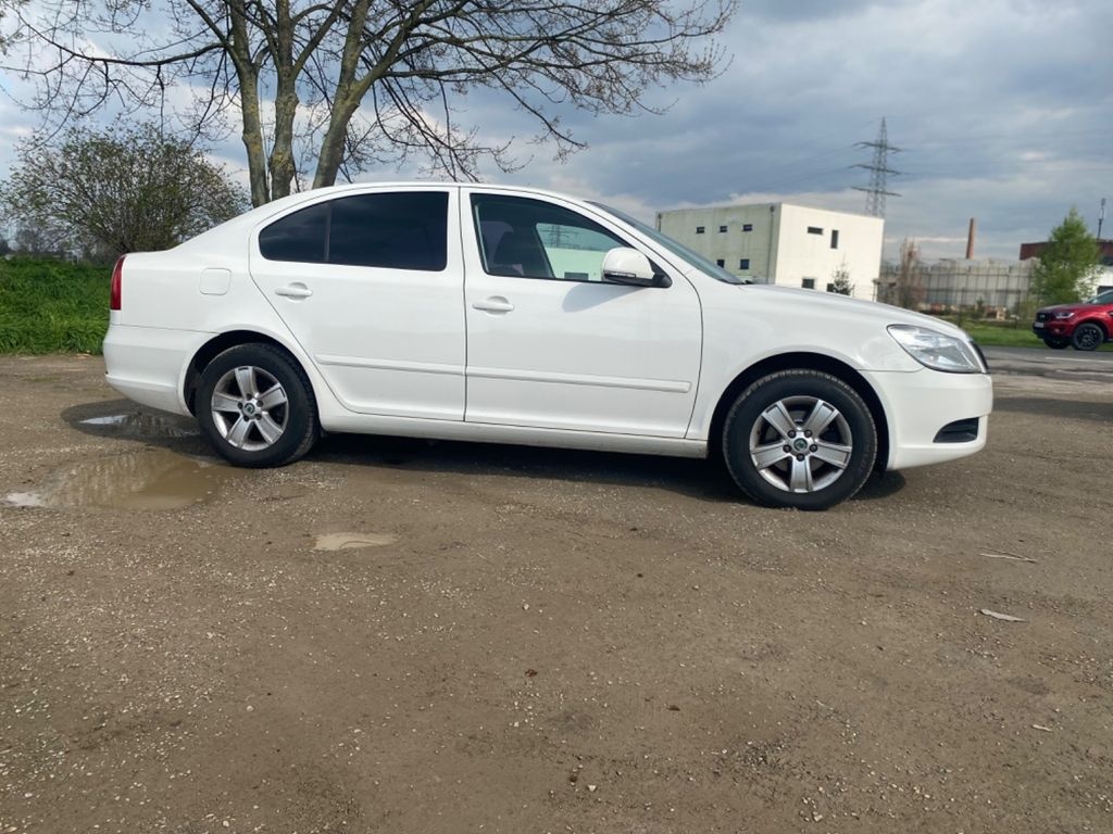 UBER BOLT WOLT TAXI PUJČOVNA - 5