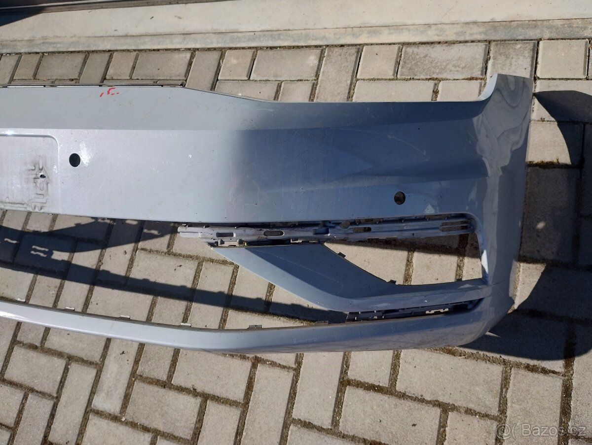 Volkswagen Golf 7 + lift - přední nárazník - 5