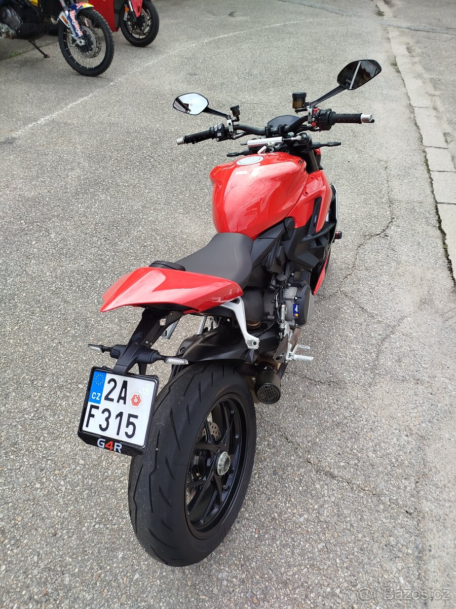 Ducati Streetfighter V2, 1. MAJITEL, ČR, SUPER TOP CENA - 5