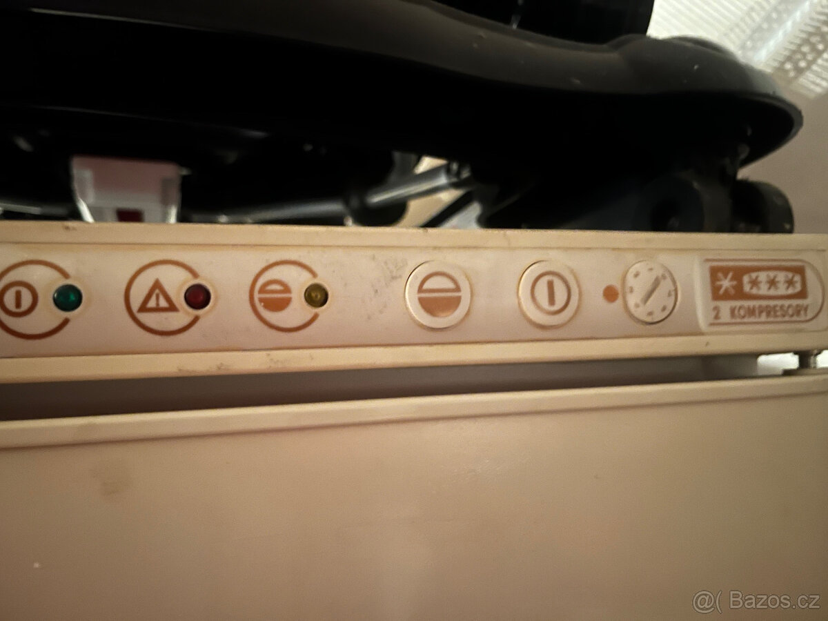 Lednička s marazákem Calex - 5