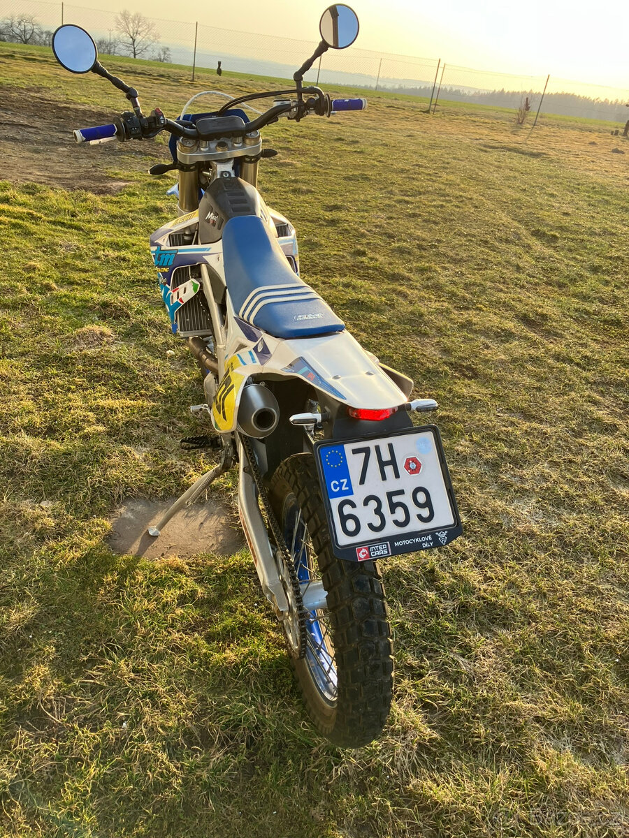 TM 300