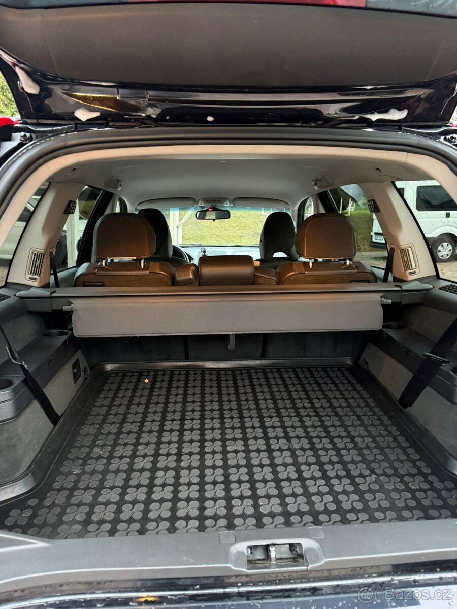 Volvo XC90 D5 136 kW 4×4, 7 míst, po rozvodech, STK 1/2027 - 5