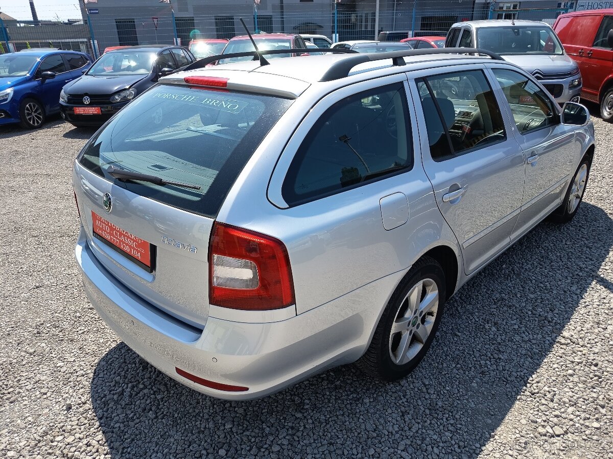 ŠKODA Octavia Combi 1,6TDI Ambition Plus ČR - 5