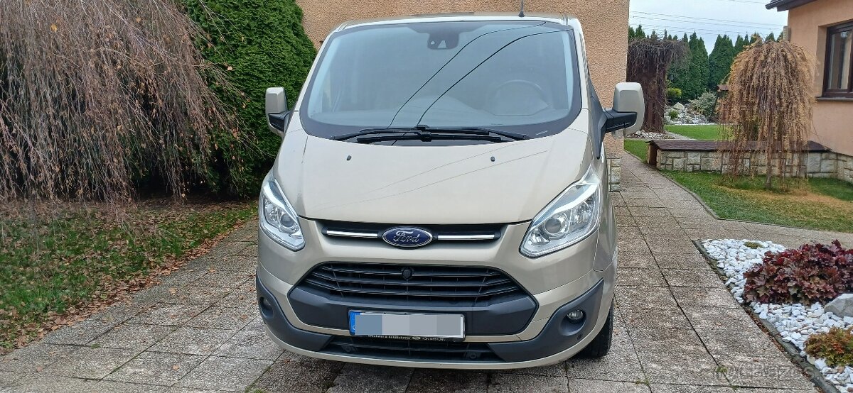 Ford Tourneo Custom 2,2 TDCi L1H1 114 kW Titanium - 5