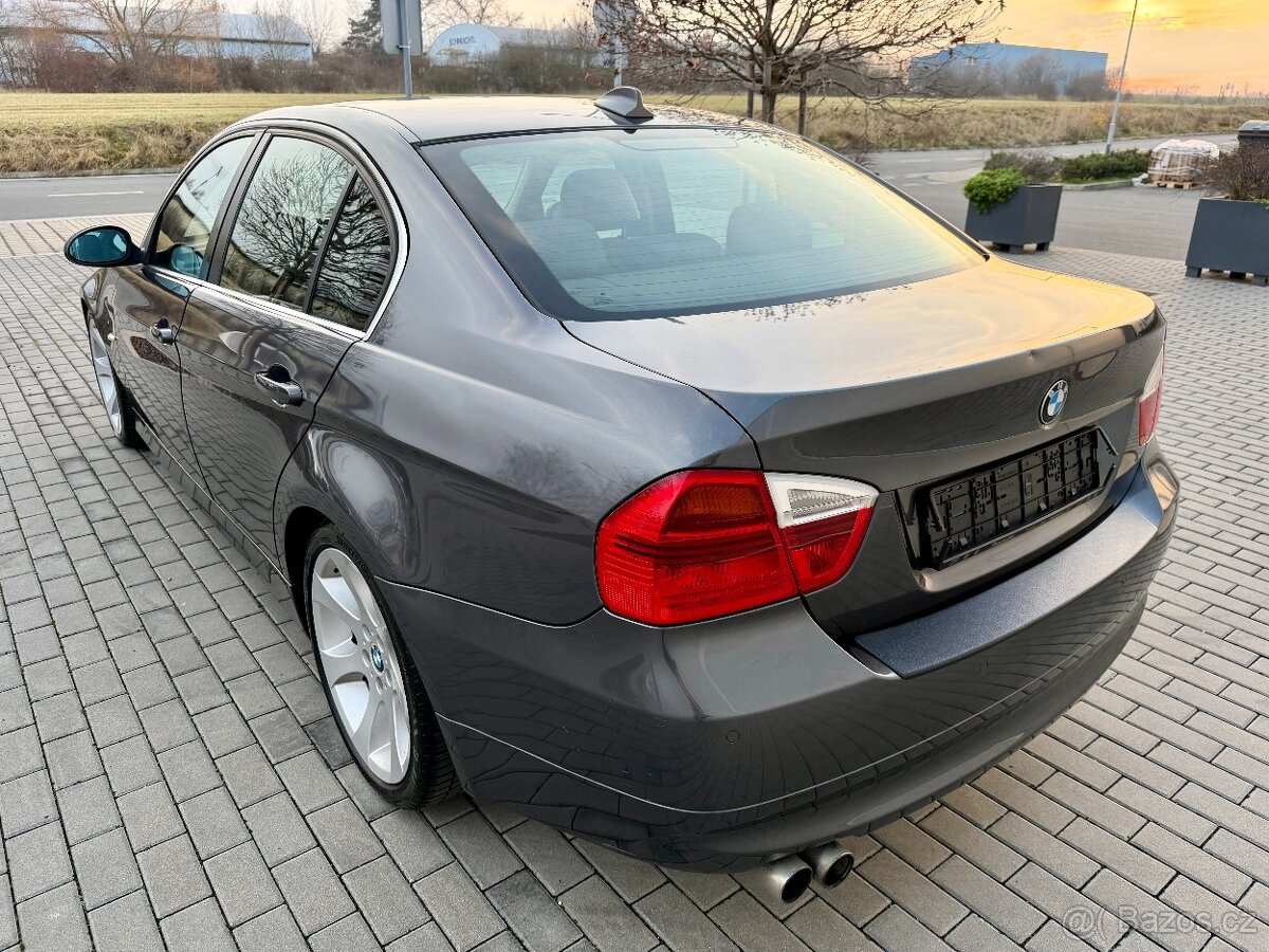BMW 325i e90 MANUÁL XENONY SPORTSITZE - 5