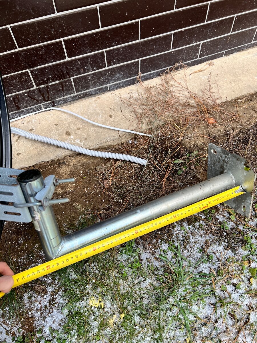 Satelitní anténa a přijímač - 5