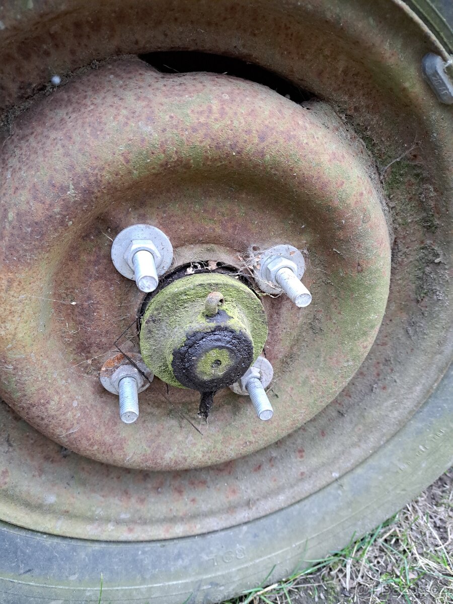 vlek za traktůrek - 5