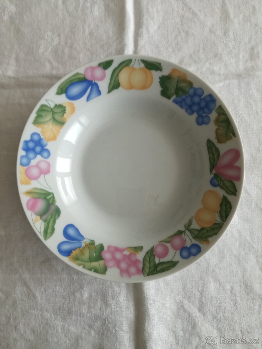 sada talířů - 5