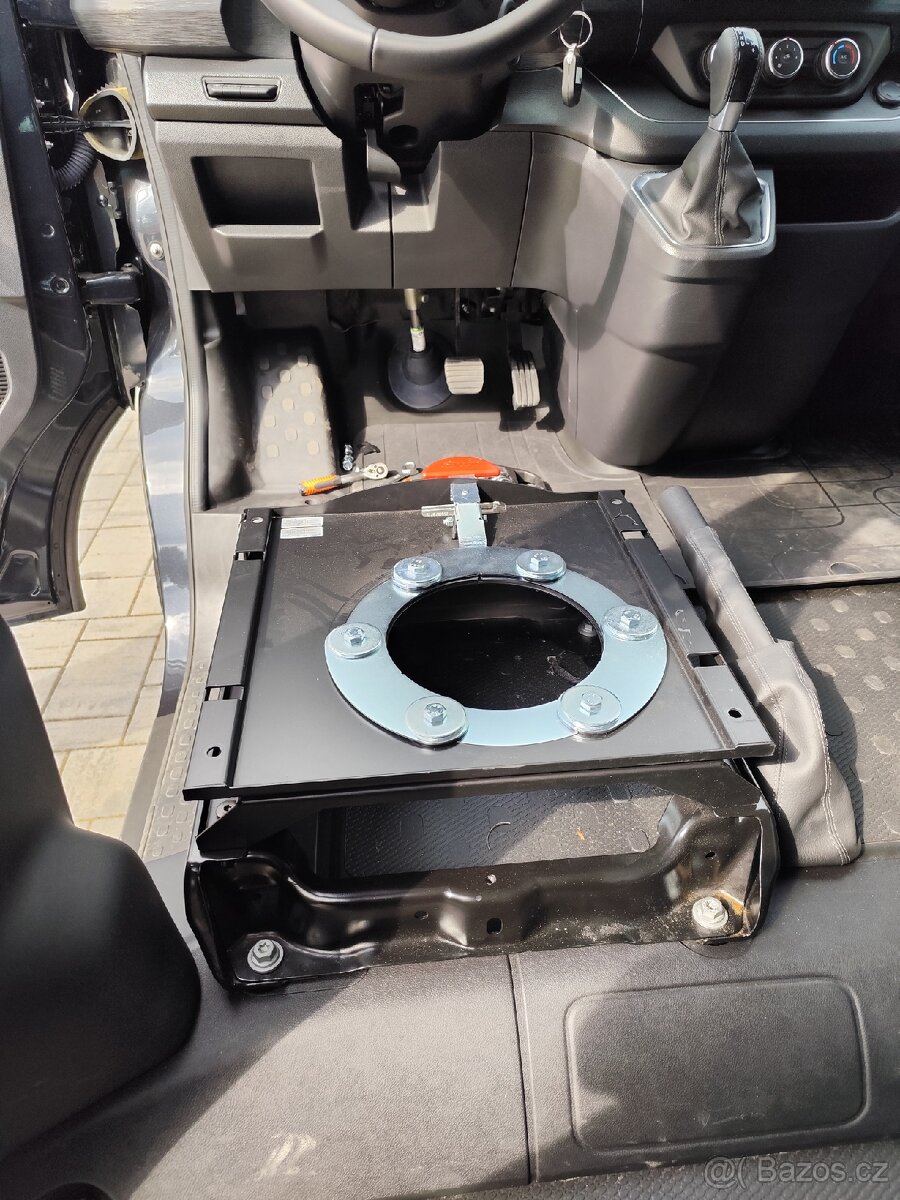 Otočná konzole sedačky řidiče pro Renault Trafic 3 - 5