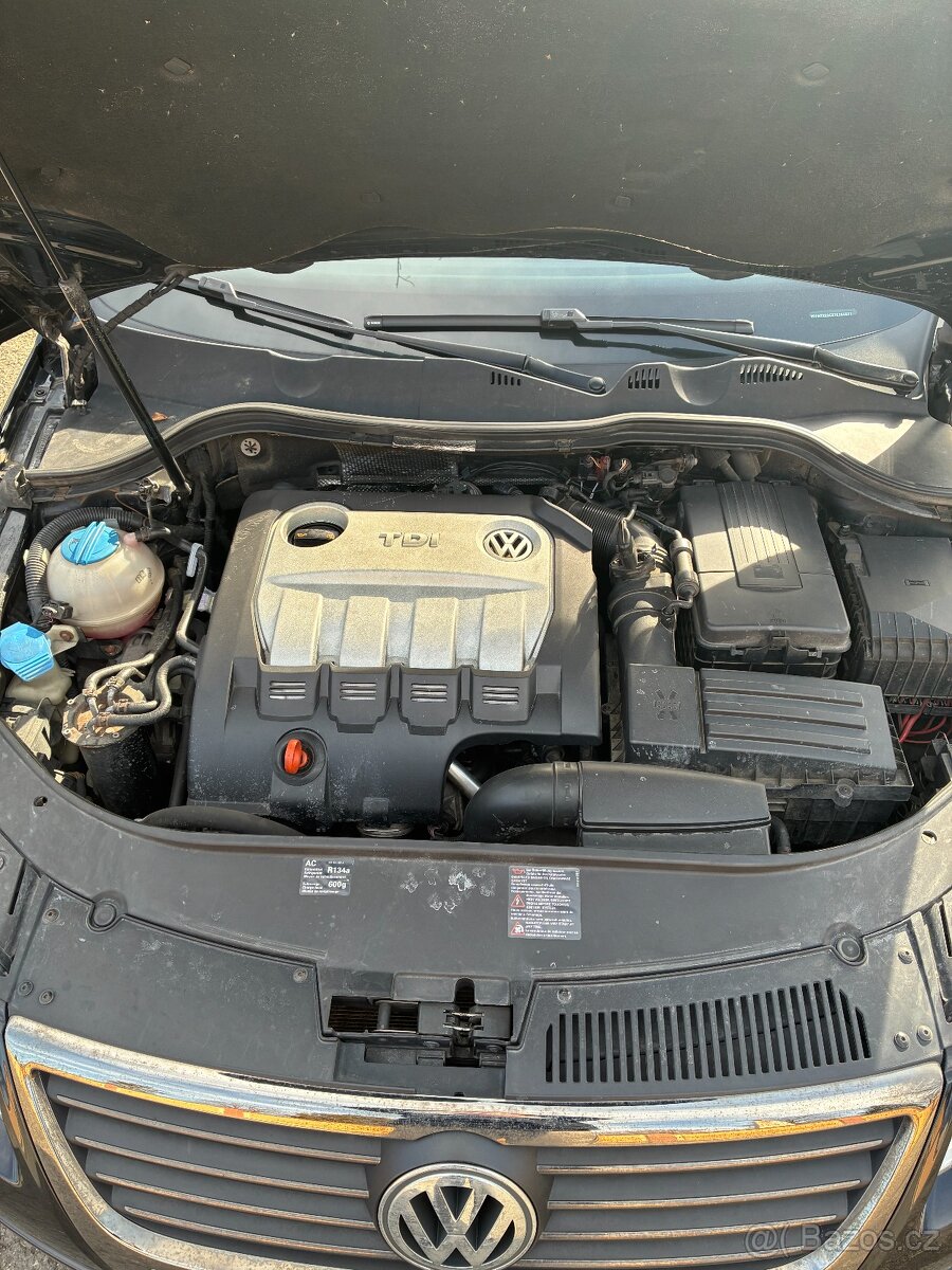 VW Passat 2007 - 5