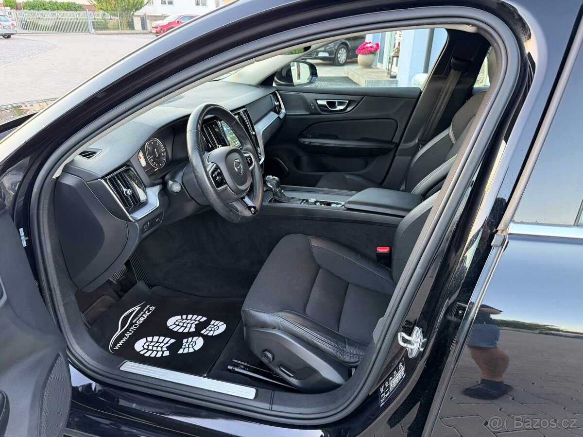 Volvo V60 D3 Momentum Pro A/T - 5