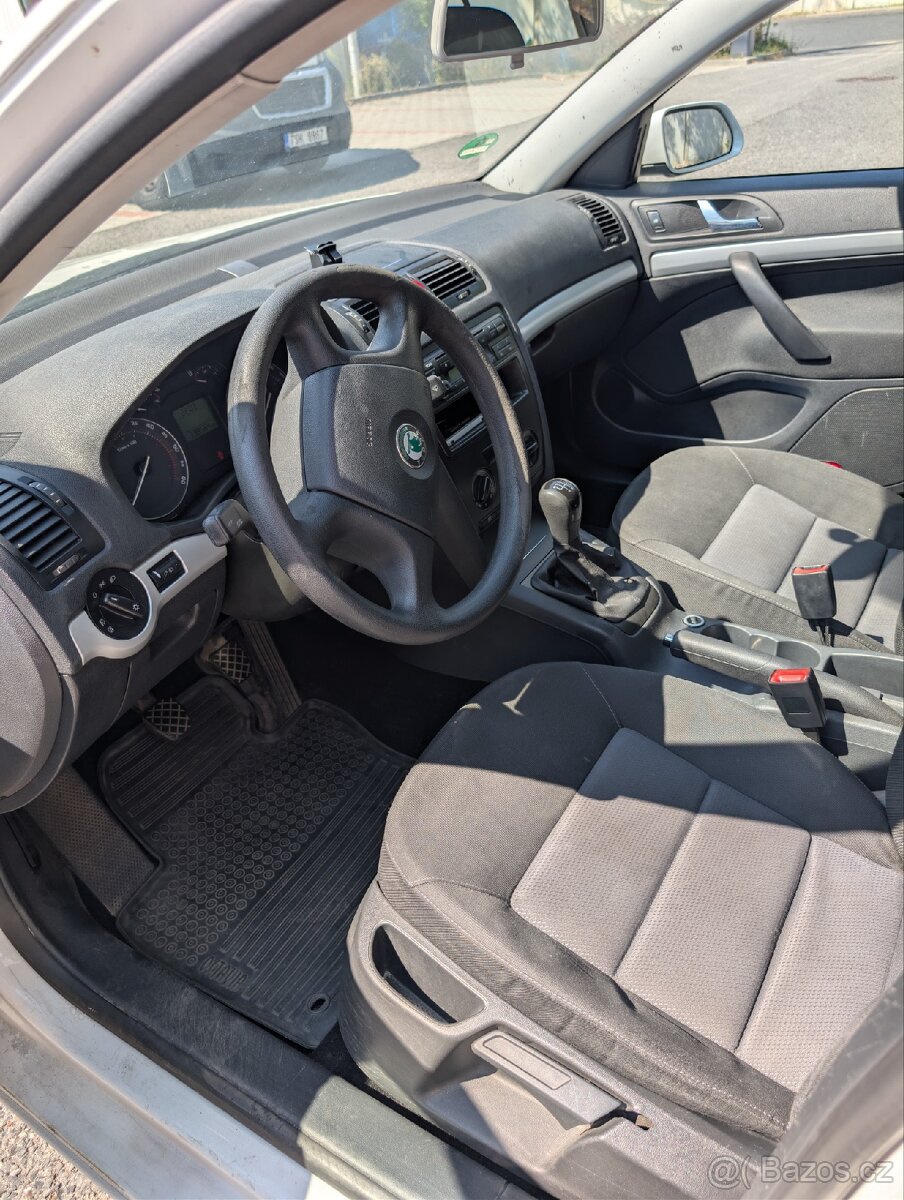 Škoda Octavia - 5