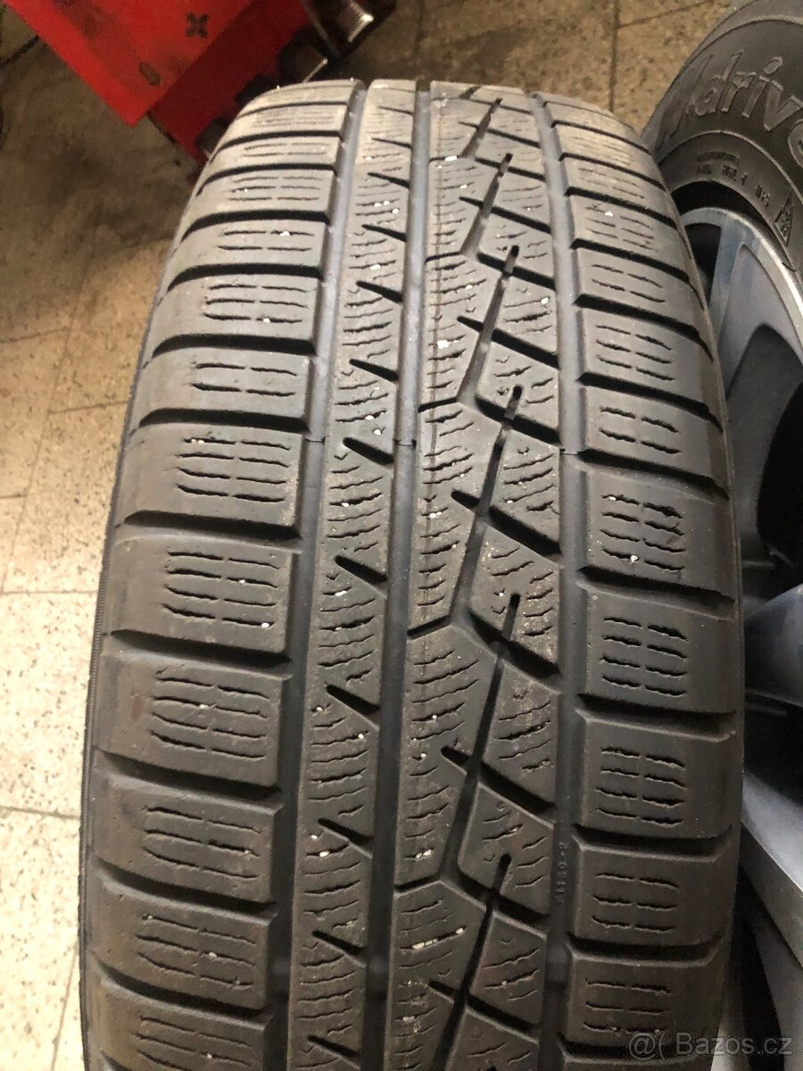 225/60/18 prodám sadu zimních pneu - 5