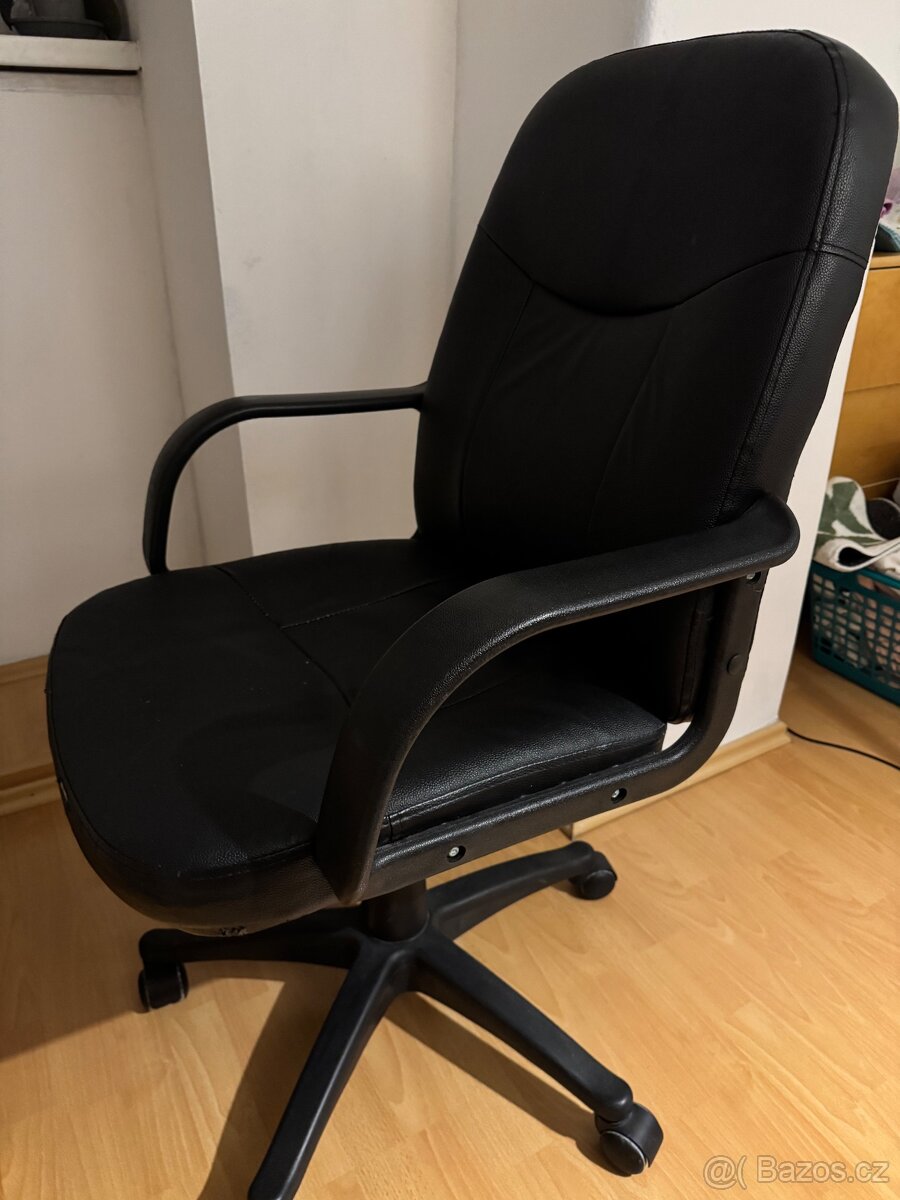 Kancelářské kožené křeslo - 5