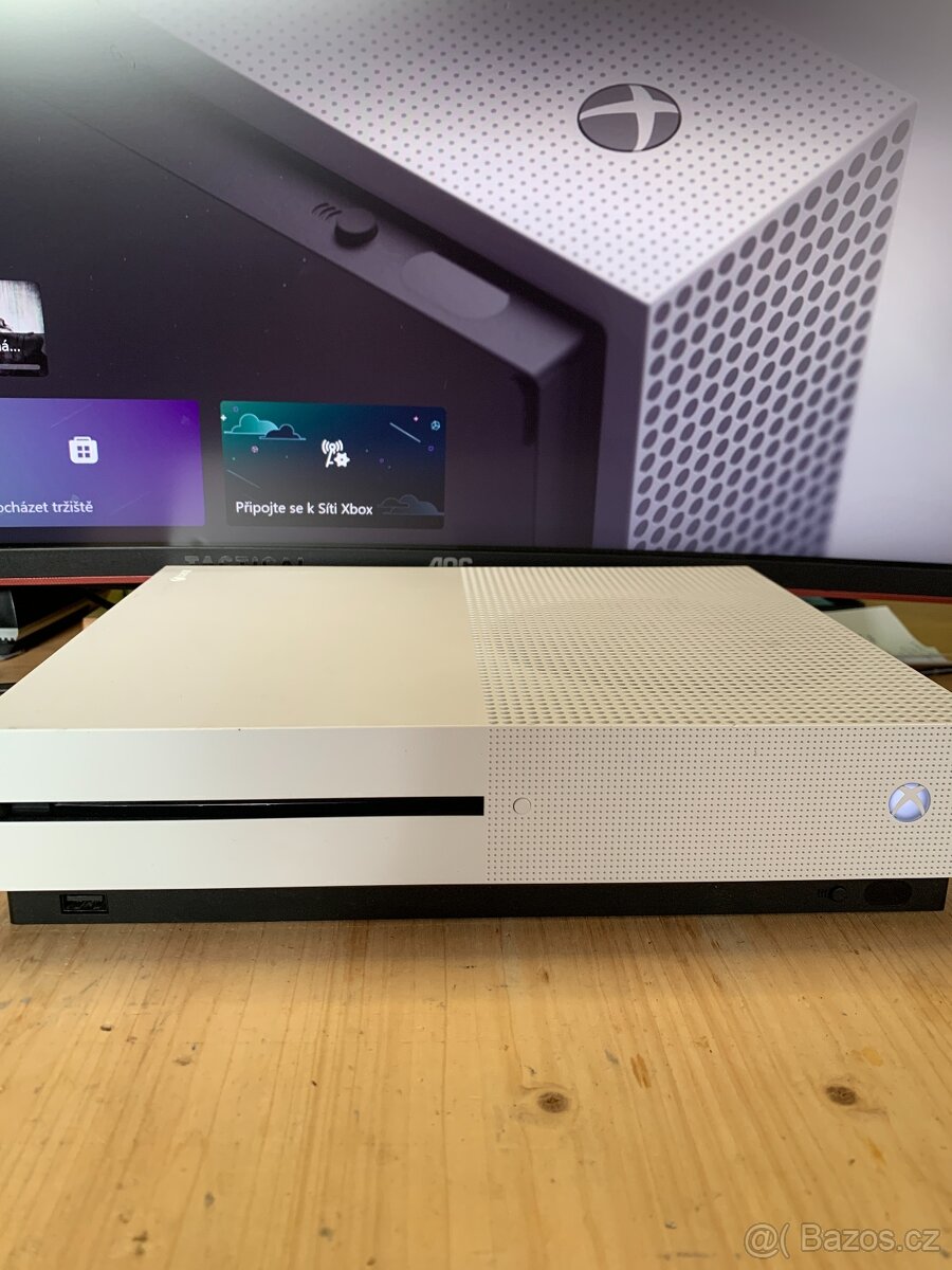 XBOX One S 500GB + Hra - 5