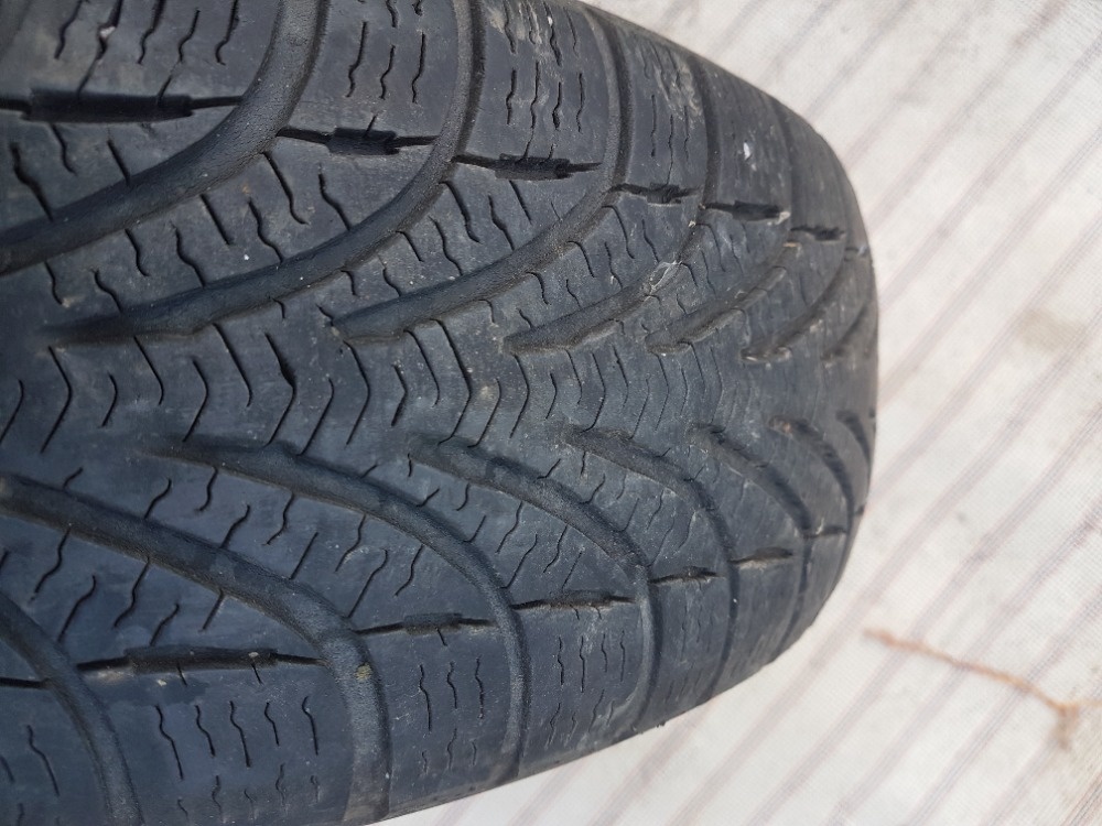 Pneu BFGOODRICH zimní, 175/70 R14 - 5