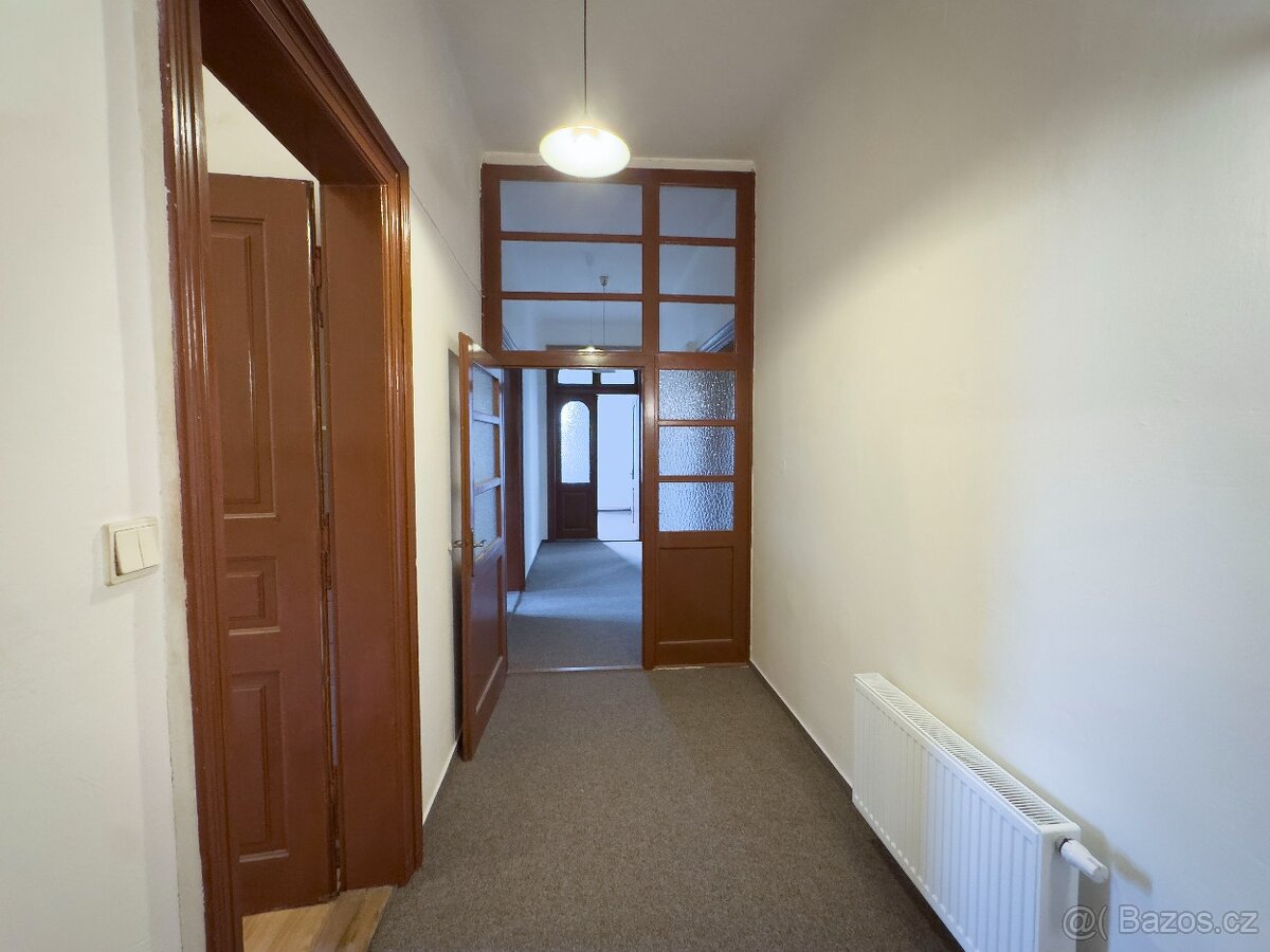 Pronájem bytu 3kk s terasou v centru Jablonce nad Nisou - 5