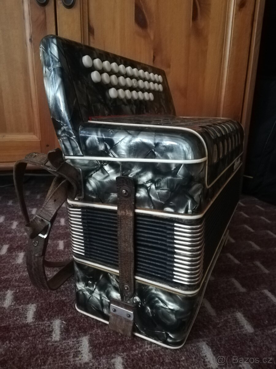 Heligonka - Harmonika - FIROTTI 8 basů - 5