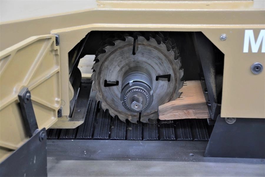 5816 - VÍCEKOTOUČOVÁ PILA SCM M3 - 5