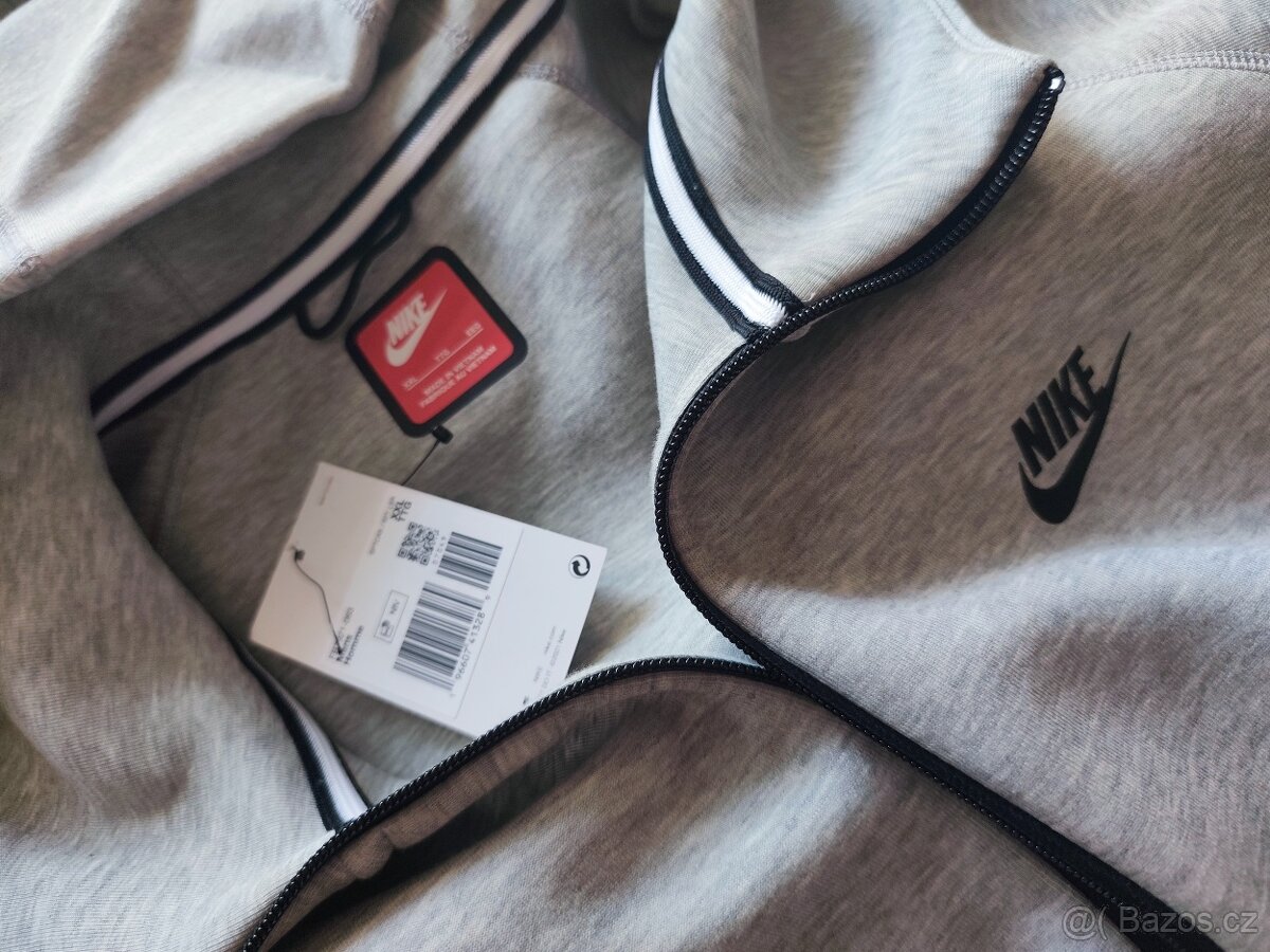Nike Tech Fleece souprava - 5