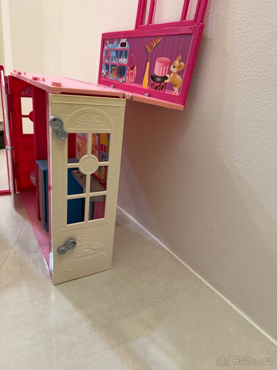Rozkládací domeček pro Barbie - 5