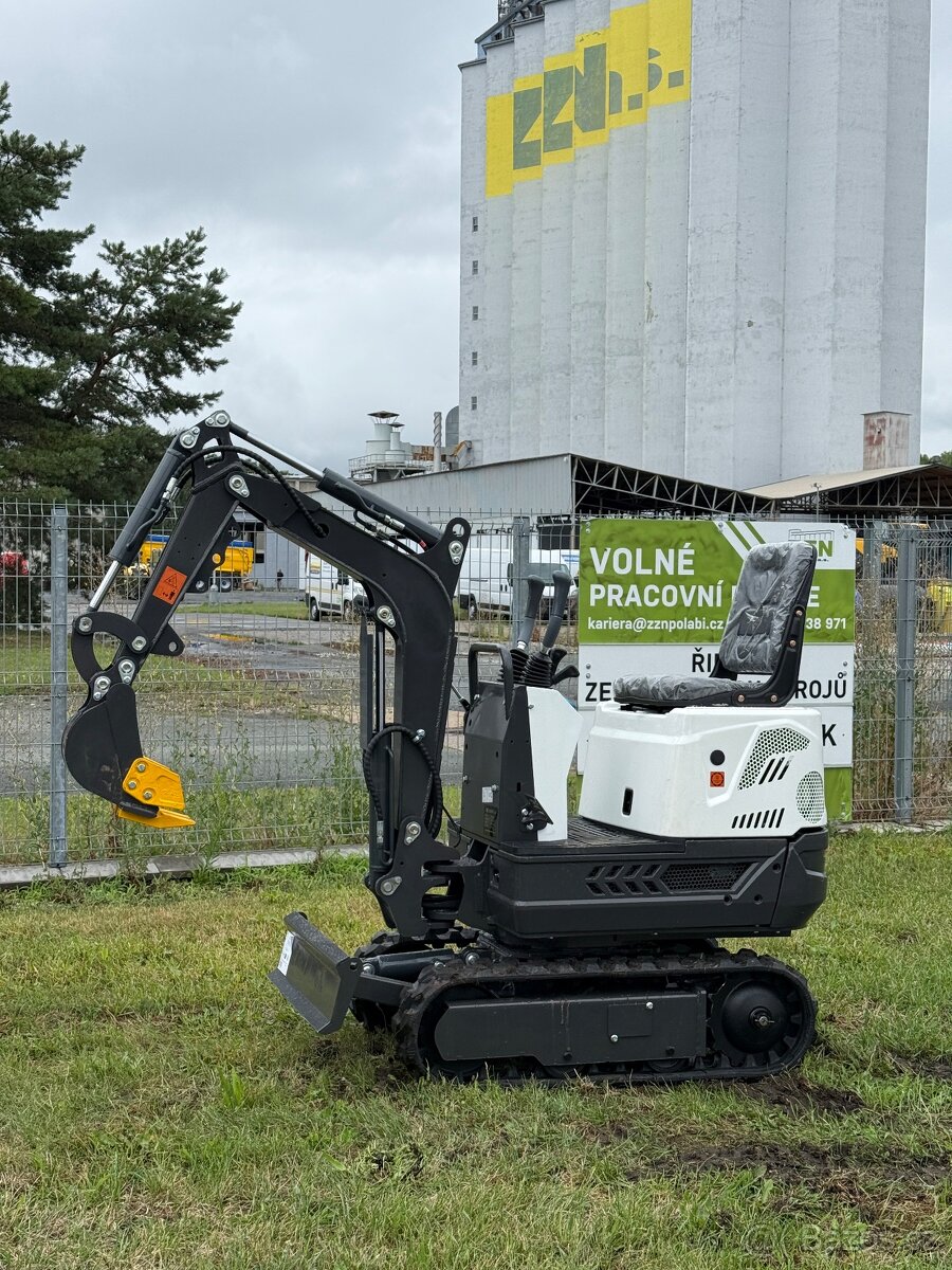 Minibagr D700 včetně mimoosého kopání Loncin - 5