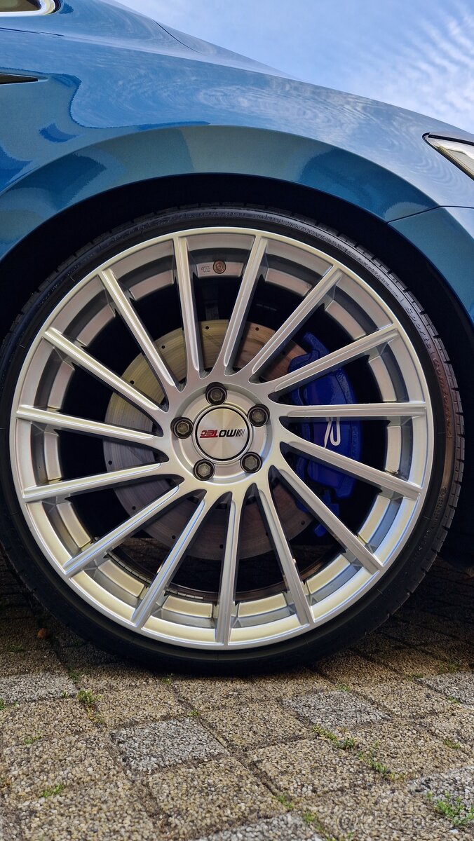 Motec Tornado R20" 10,5J 5x112 2 kusy - 5