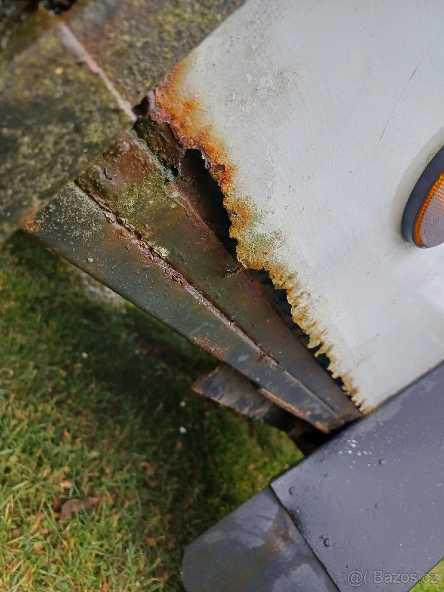 Vozík bez TP a SPZ - 5