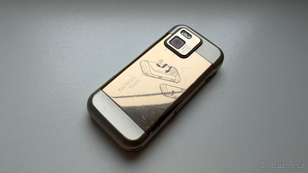 Nokia N97 mini Gold Edition 18k - 5