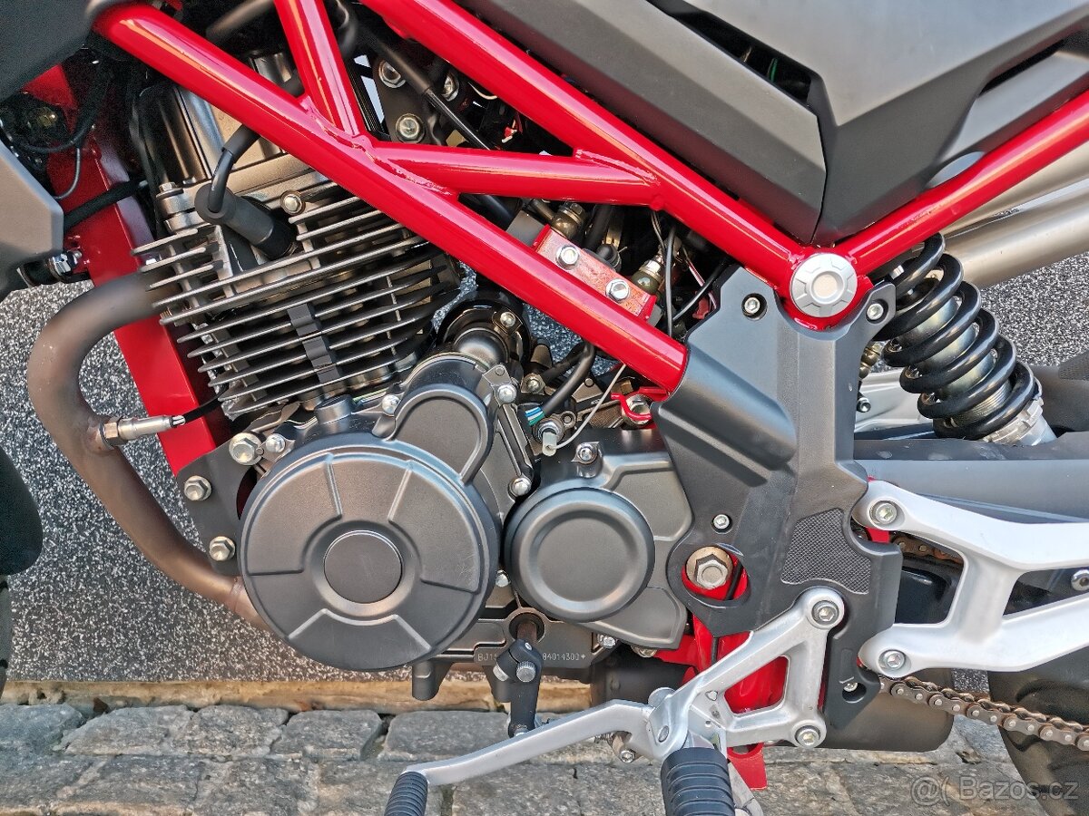 Benelli Tnt 125 - 5