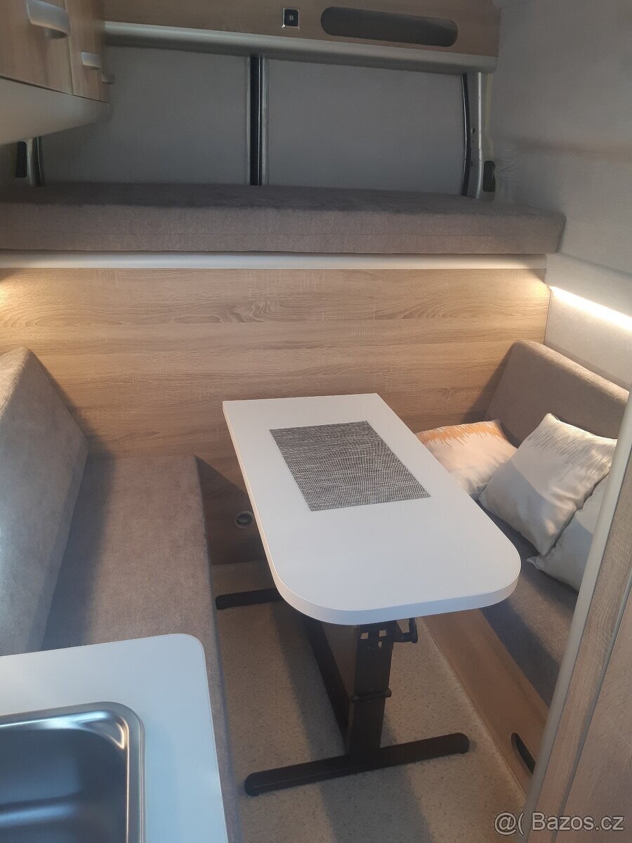 Obytná dodávka Ford Transit Jumbo - 5