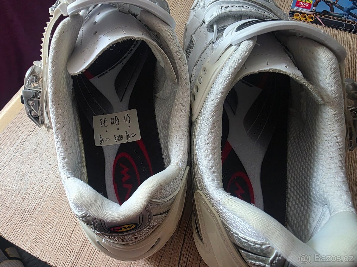 NORTHWAVE VEL 44 - 5