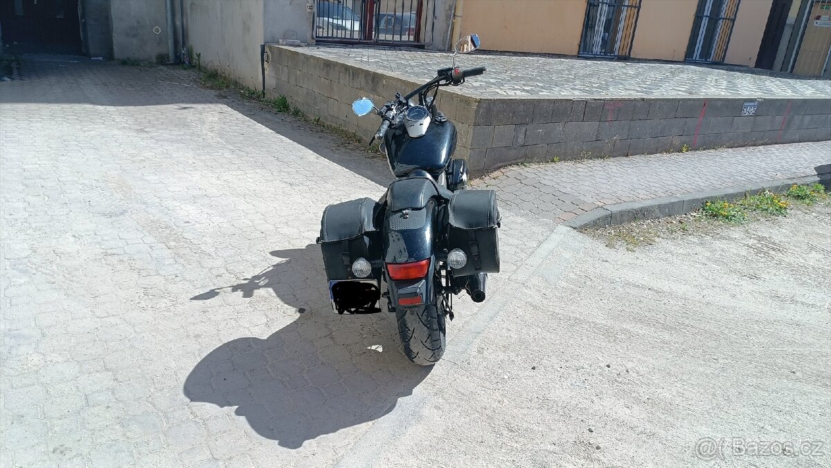 Honda Shadow 750 C2B - 5