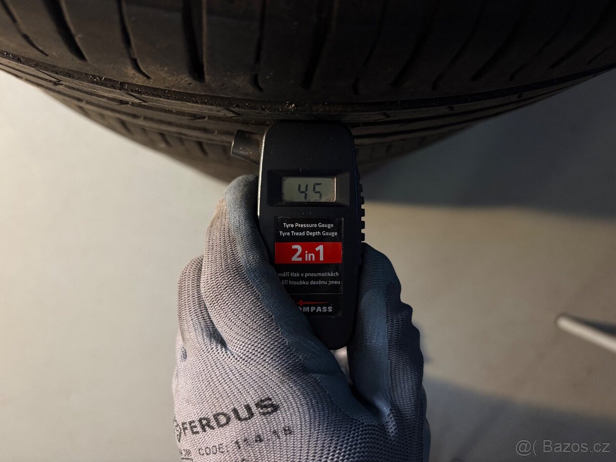 Letní pneu Continental 215/55R17 - 5