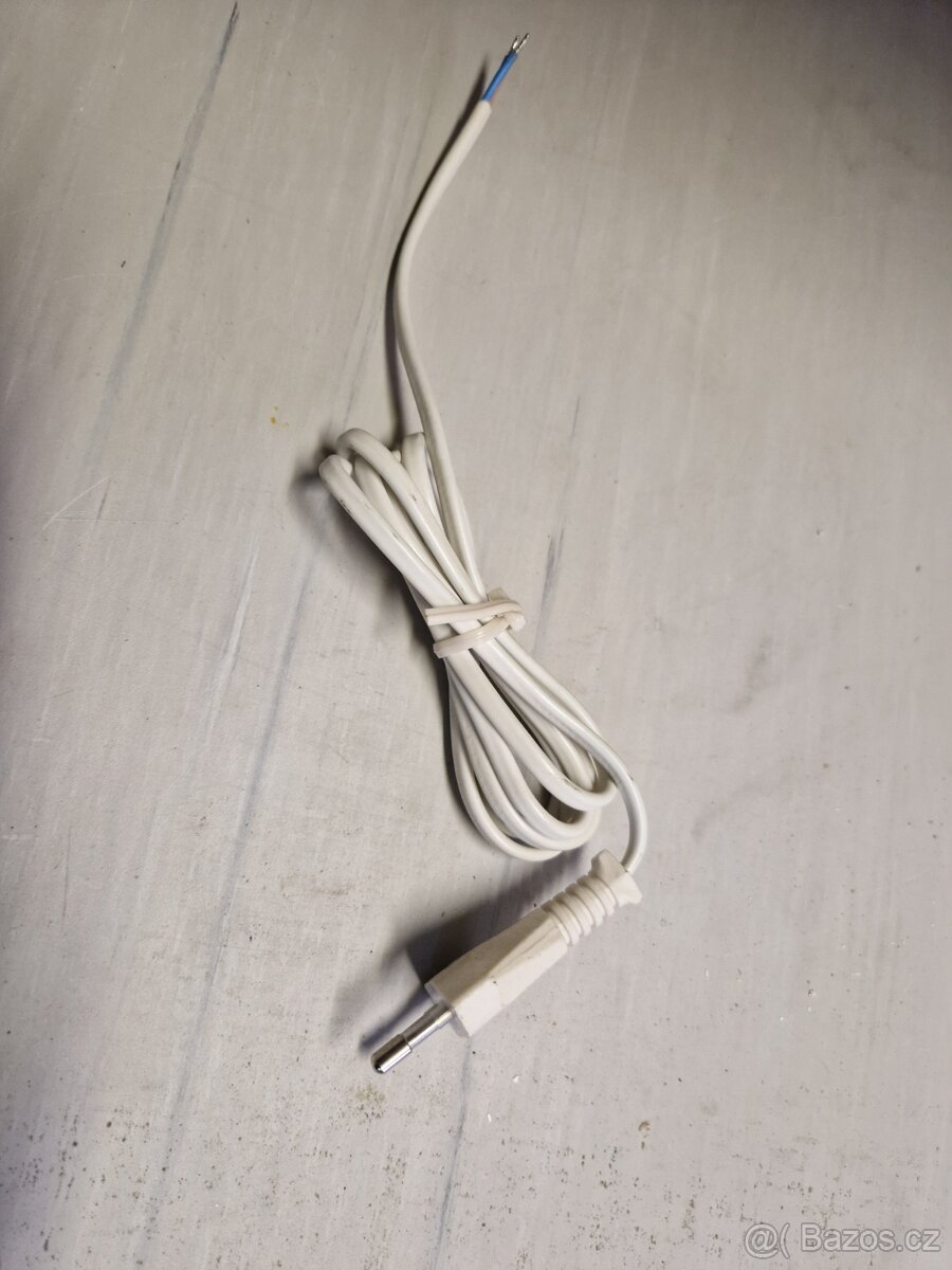 Zásuvky,zástrčky, síťové šňůry, acidurky - 5
