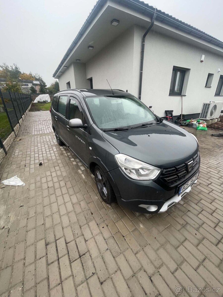 prodám Dacia Lodgy stepway - 5