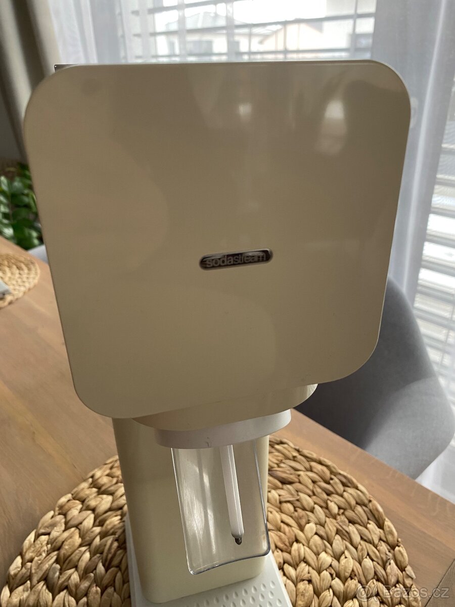 Bílý sodastream - 5