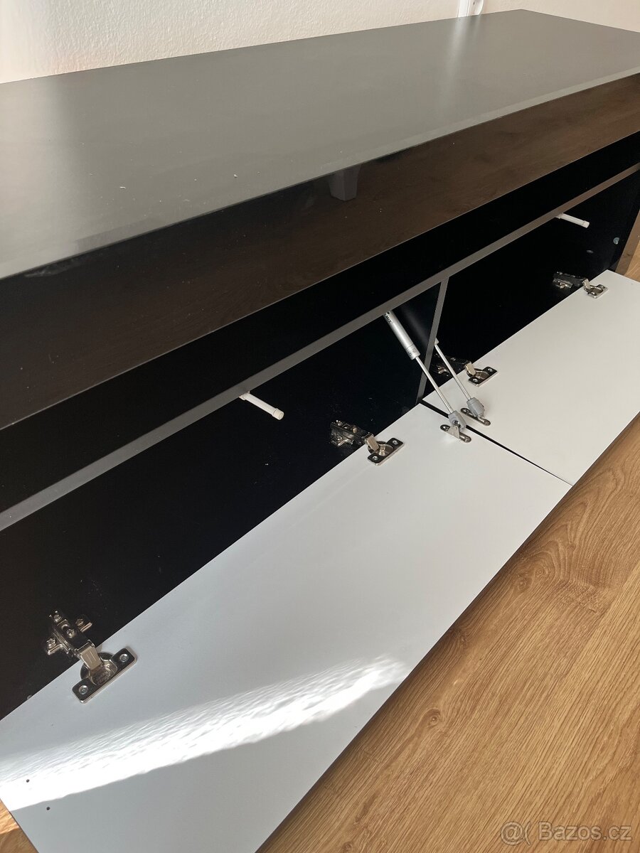Tv stolek - 5