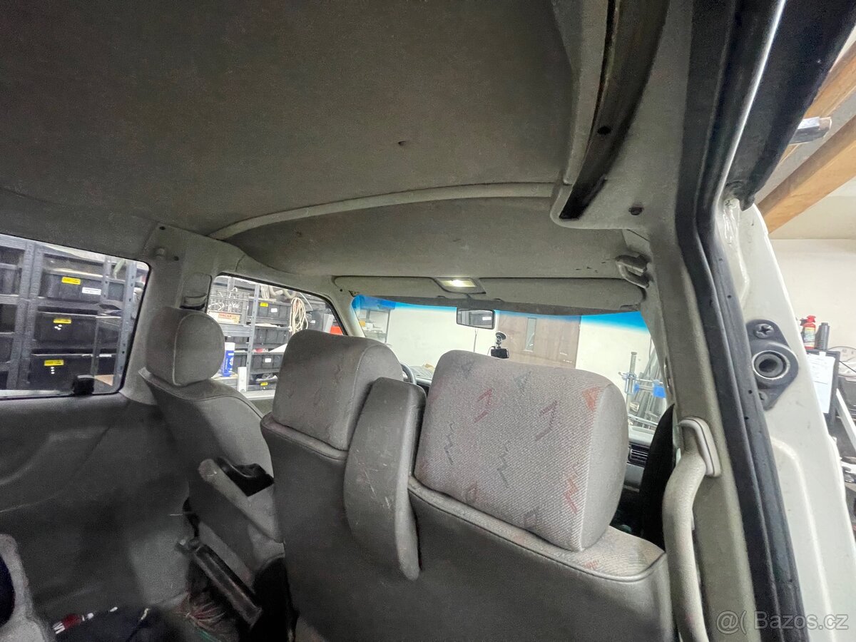 Prodám Volkswagen caravelle t4 2.5 65kw - 5