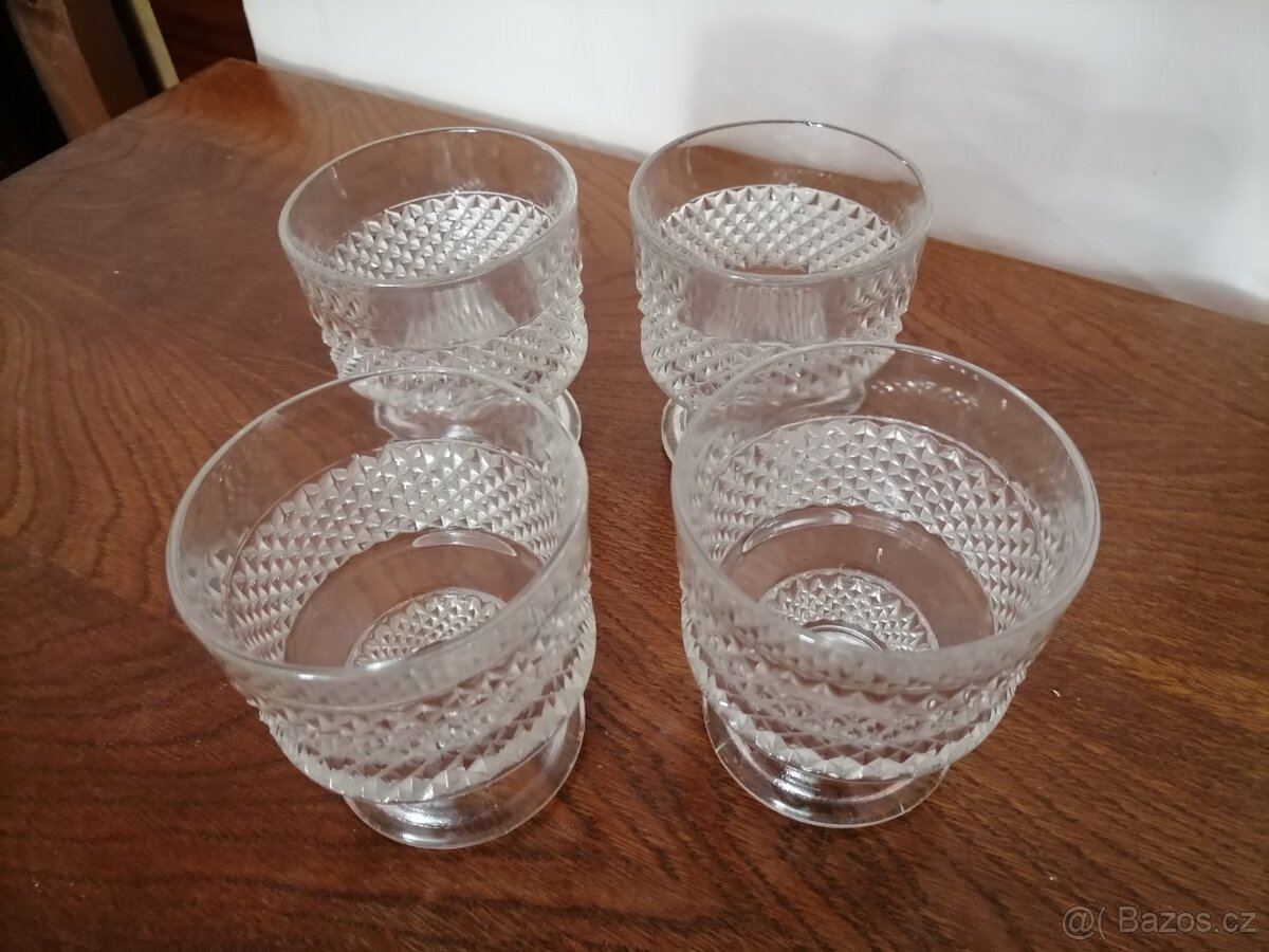 Sady skleniček - 5