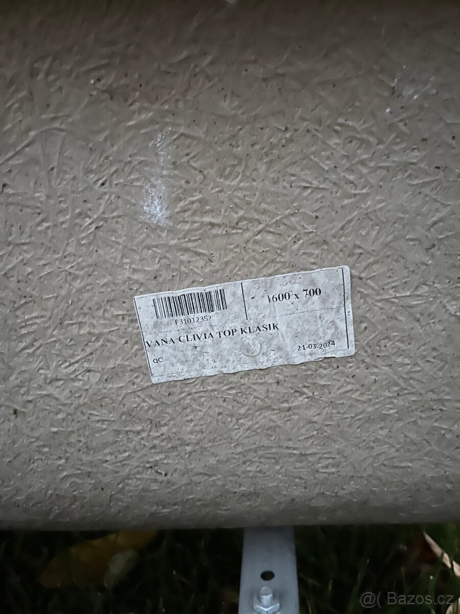 vana Clivia top classic 1600x700 - 5