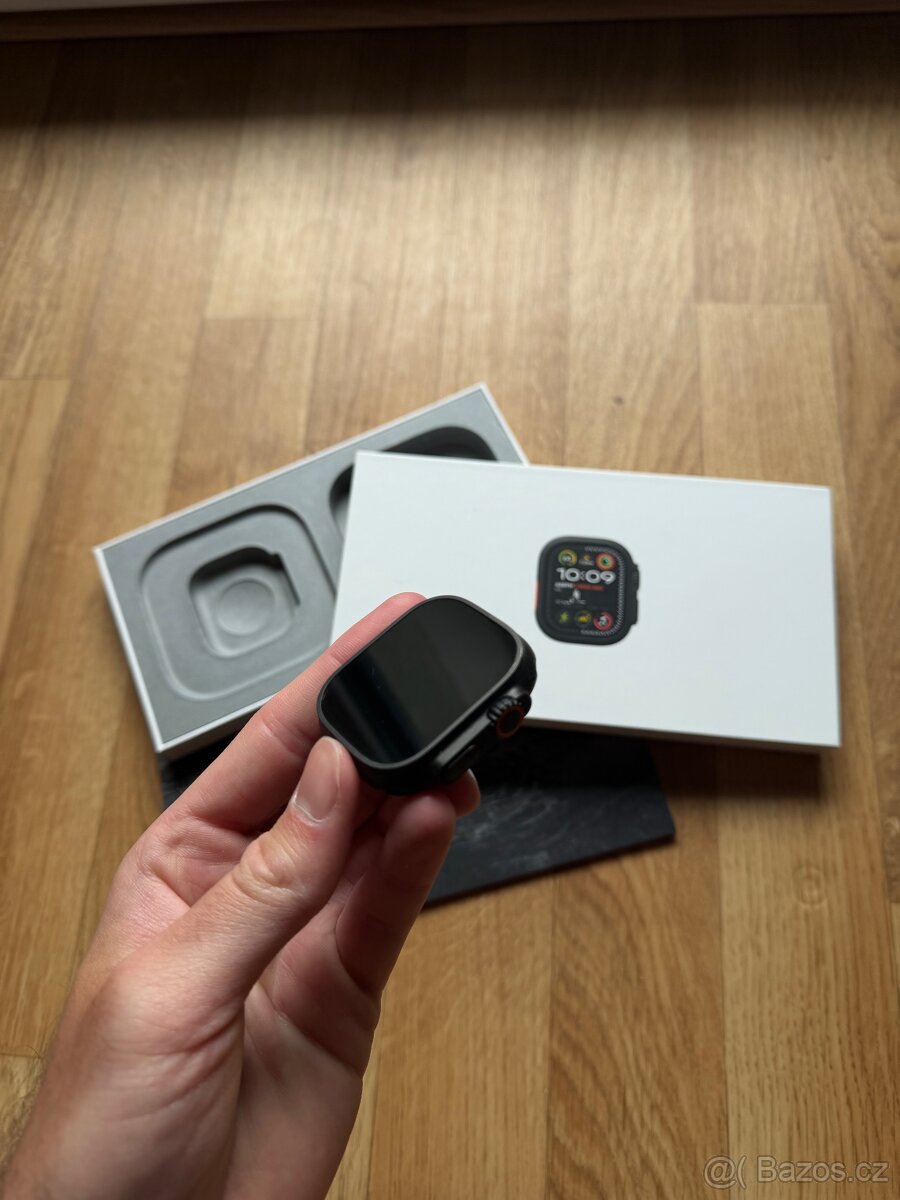Apple Watch Ultra 2 49mm černé - 5