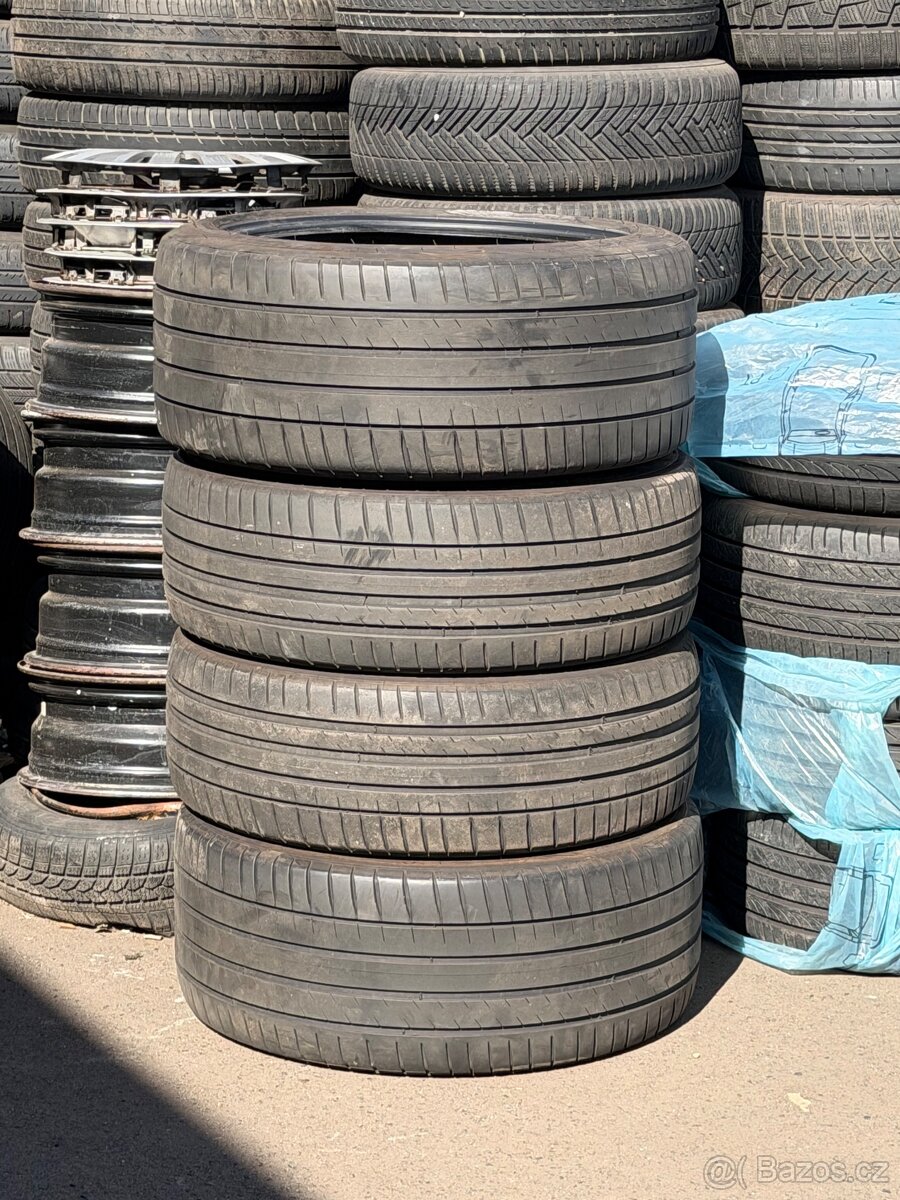 Michelin Pilot Sport - 5