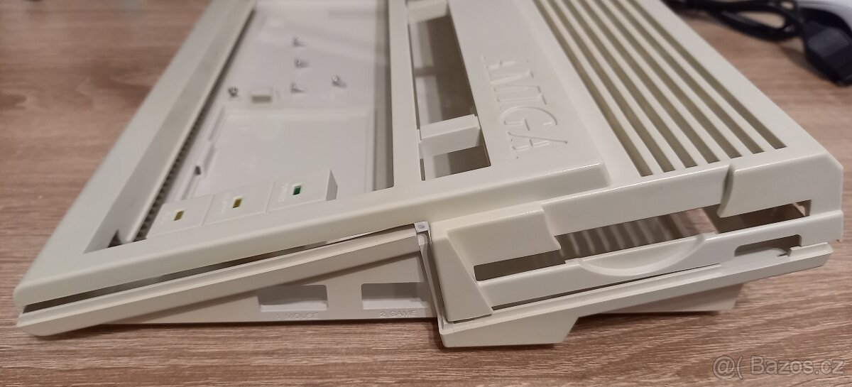 Case pro A600 (Amiga) - 5