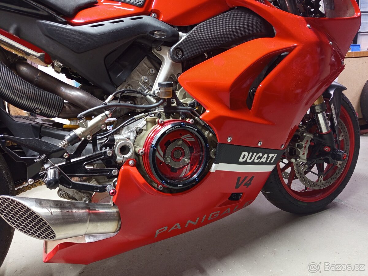 Ducati Panigale V4 - 5